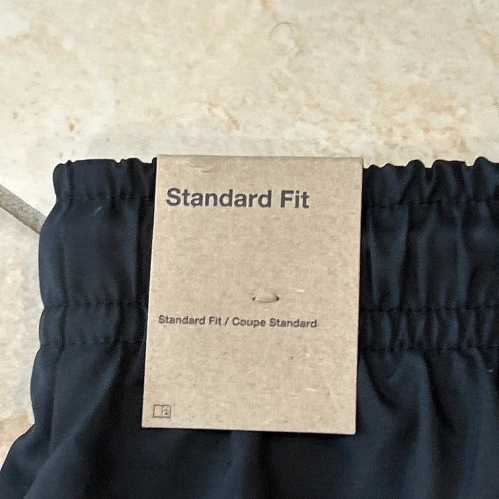 Jordan Essential Poolside LBR 5